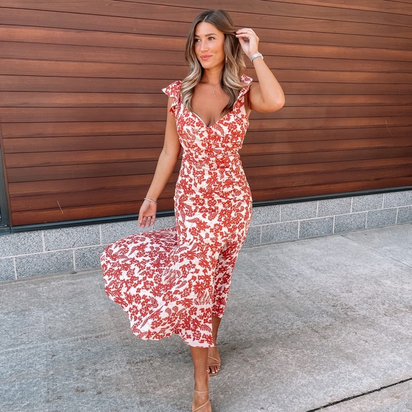 Meet your Posher, Emily - Picture 3 of 7